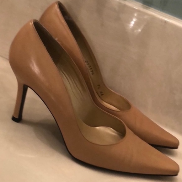 Stuart Weitzman Nude Heels/Stiletto Pumps - Picture 1 of 3